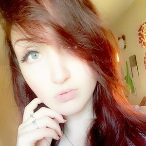 Meet your Posher, Michaela